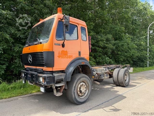Other MERCEDES-BENZ SK1924 AK / 4x4 ( 1824 )
