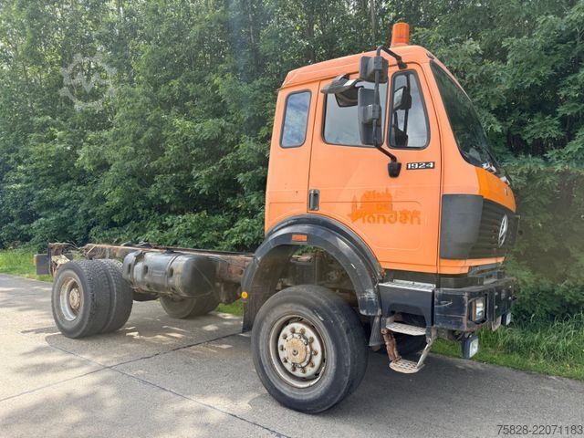 Other MERCEDES-BENZ SK1924 AK / 4x4 ( 1824 )