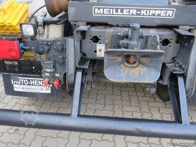 Roll-off tipper truck MAN TG-S 26.470 6x4 Abrollkipper kurzer Radstand