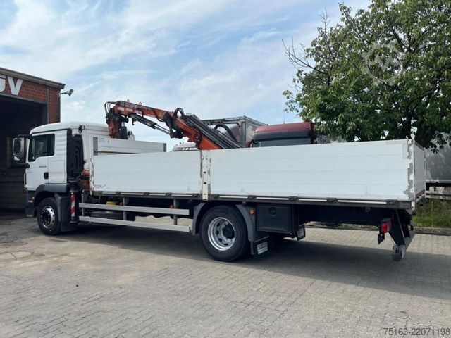 Flatbed truck MAN TG-M 18.340 4x2  Pritsche Kran Atlas 135.2+Funk