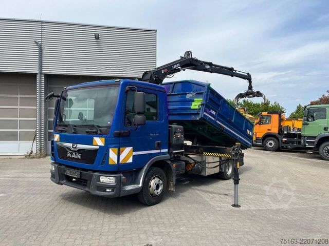 Tipper van MAN TG-L 8.190.4x2 BL 2-Achs Kipper Kran Hiab 078+Gr