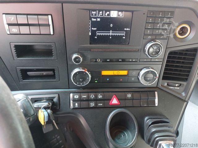 Standard tractor unit MERCEDES-BENZ Actros 18-45 Stream Space-MP4-ACC