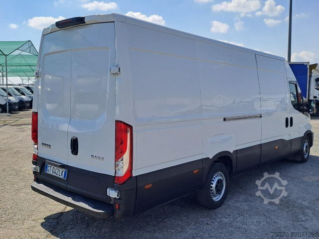 Panel van IVECO DAILY 35S16 - 4100