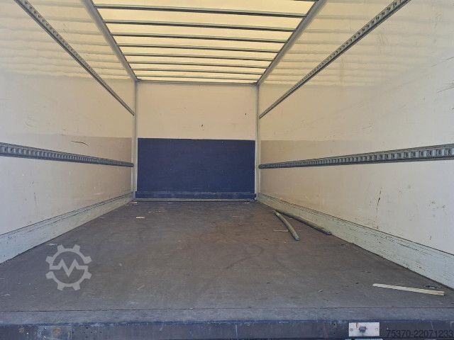 Box truck IVECO EUROCARGO ML160E28/P