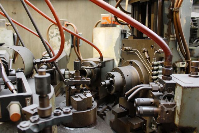 12 station indexing table automat Hahn+Kolb Variomatic T 4-12