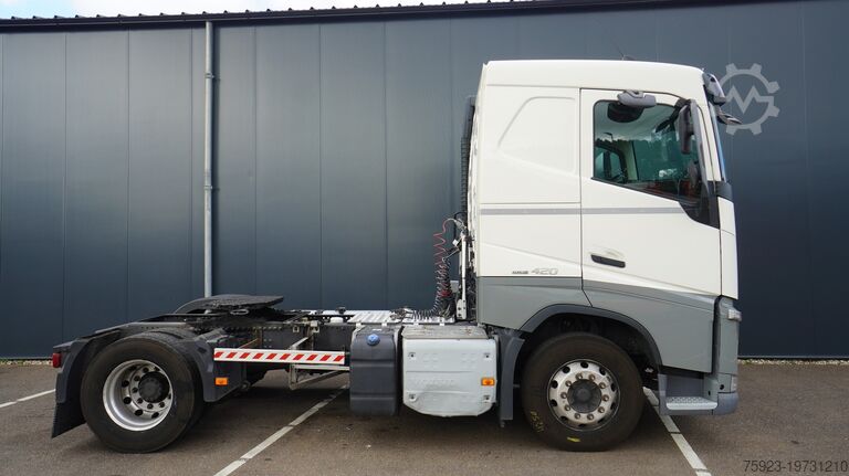 Hazardous substances Volvo FH 420 ADR EURO 6 756.000KM