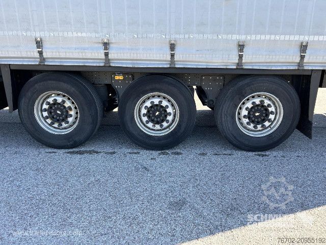 Open semitrailer with tarp Schmitz Cargobull Curtainsider Standard