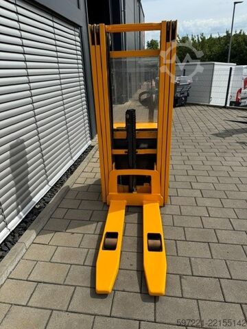Pallet Stackers Jungheinrich EJC 216