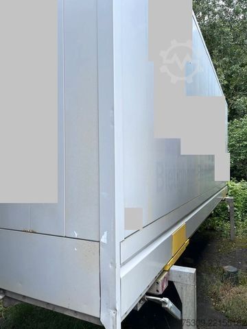 Swap body trailer  BDF Koffer 7,45 m mit BRANDSCHADEN