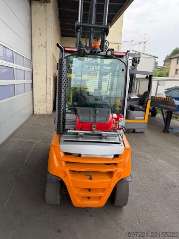 LPG Forklifts Still RX70-25T