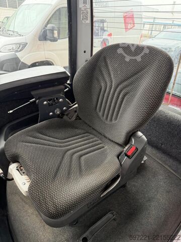 LPG Forklifts Still RX70-25T