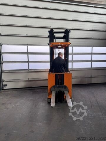 Vertical order pickers Still EK-X10