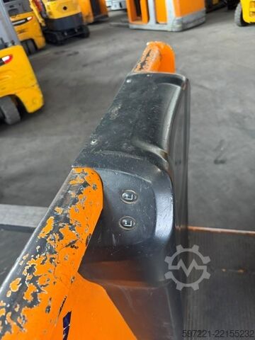 Vertical order pickers Still EK-X10