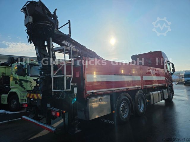 Flatbed truck VOLVO FH 500 / 6X2 / I Shift / Atlas Kran / Lenkachse