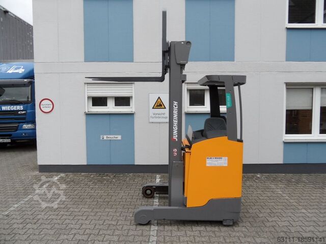 Reach Truck Jungheinrich ETV 110 - nur 646 Stunden! - Triplex - TOP