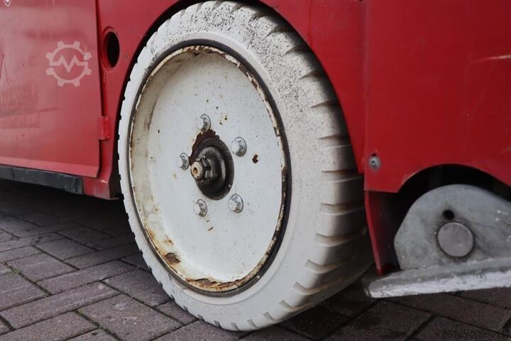 Scissor lift PB Lifttechnik S225-12ES Electric, 4x2 Drive, 22.5m Working Heigh