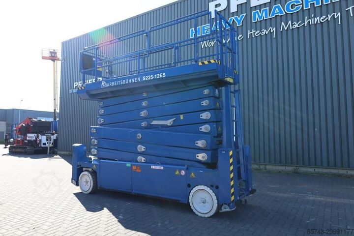 Scissor lift PB Lifttechnik S225-12ES Electric, 22.5m Working Height, 450kg Ca