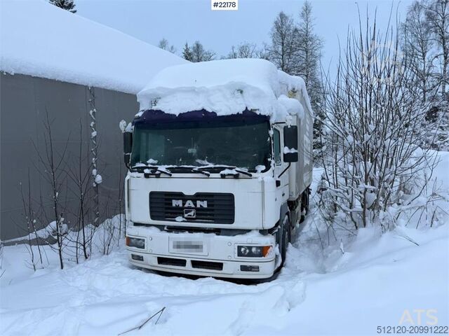 Chassis cab MAN 26.414 chassis med 2 vekselflak – girkasse skiftet