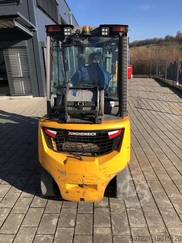 LPG Forklifts Jungheinrich TFG 430s
