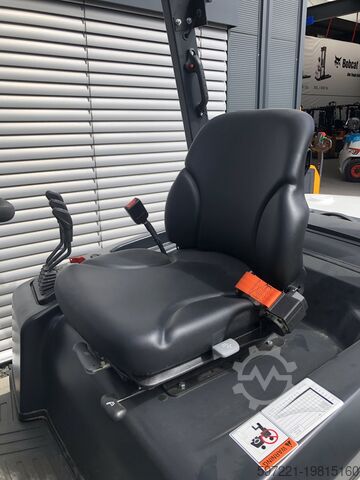 Dieselstapler Bobcat D35NXS