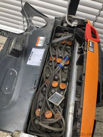 Electric Pallet Trucks Still EXU16 mit Waage