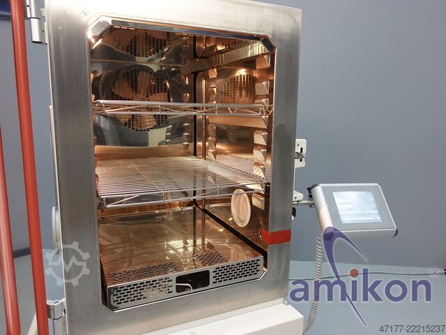 Climate test chamber 335 liters with humidity Vötsch VCS 7034-5 -70°C bis +180°C