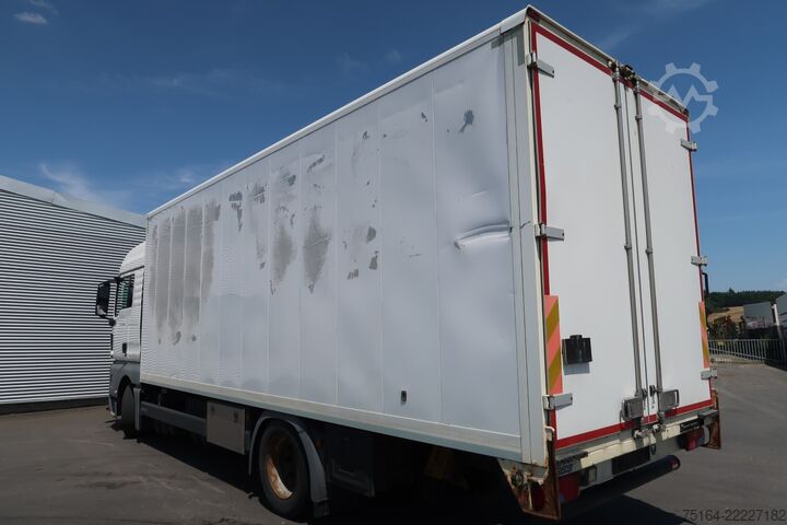 Box truck MAN TGX 18.360 4x2 LL