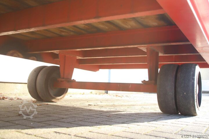 Heavy-duty transport vehicle 16 tons Plan 10  6005/2000/H710 mm