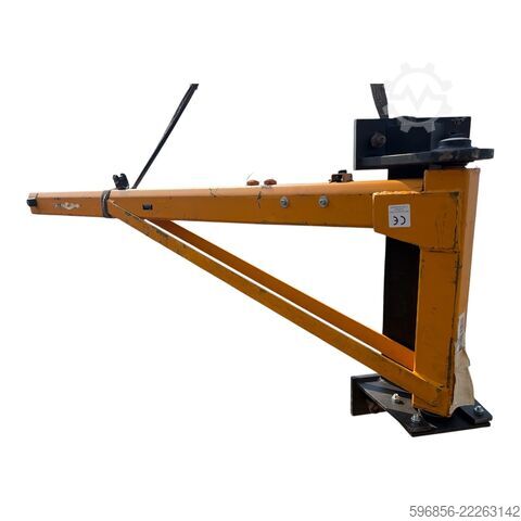 ABUS 500 kg 204 cm with HADEF 250 kg electric winch ABUS 500 kg 204 cm z wciągarką elektryczną HADEF 250 kg ABUS 500 kg 204 cm z wciągarką elektryczną HADEF 250 kg