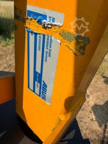 ABUS 500 kg 204 cm with HADEF 250 kg electric winch ABUS 500 kg 204 cm z wciągarką elektryczną HADEF 250 kg ABUS 500 kg 204 cm z wciągarką elektryczną HADEF 250 kg