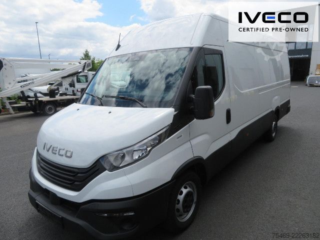High top van IVECO 35S16V