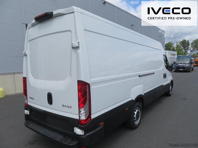 High top van IVECO 35S16V