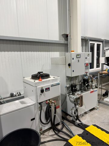 Vertikales Bearbeitungszentrum Röders Tec RXP 601 DSH