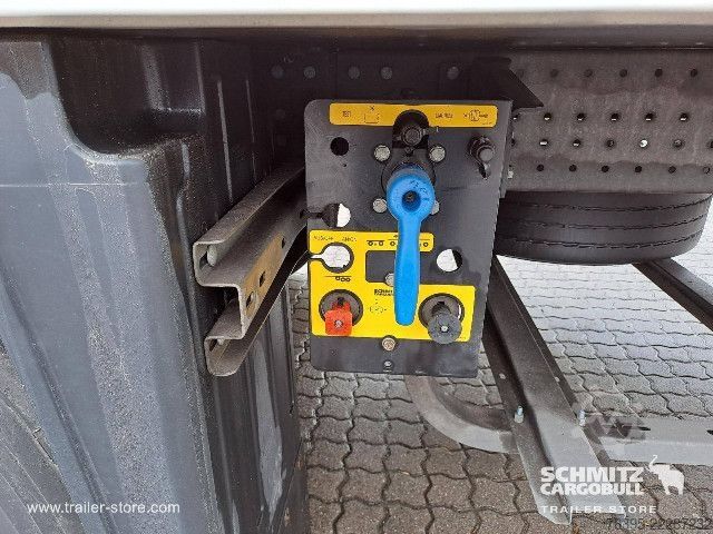 Reefer semitrailer Schmitz Cargobull Semitrailer Reefer Standard Dva kata