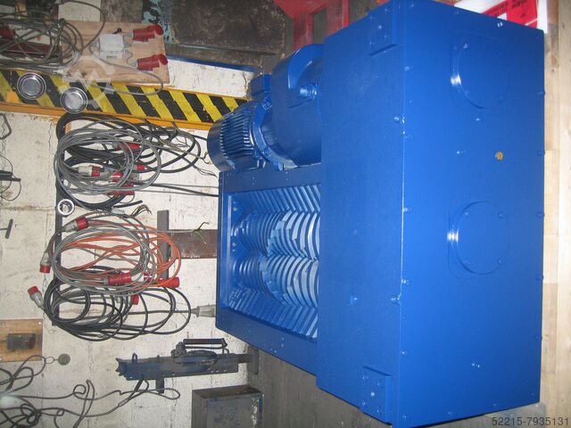 Animal bone crushing Mercodor ZM 52