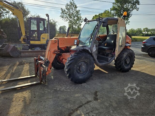 Telescopic loader Manitou MT 532