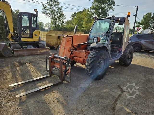 Telescopic loader Manitou MT 532