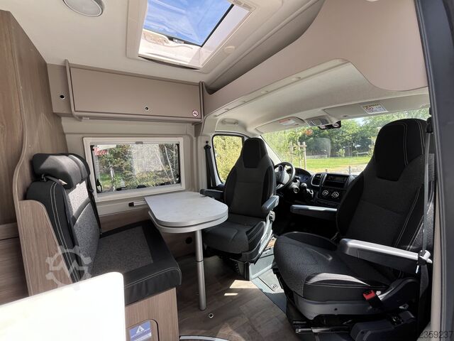 Kastenwagen Wohnmobil / Campervan Peugeot Boxer 2025 | Cambio manuale | Full optional