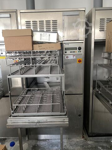 Cleaning and disinfection machine Mura Miele Spülmaschine G7825 + Kaskadenbehälter