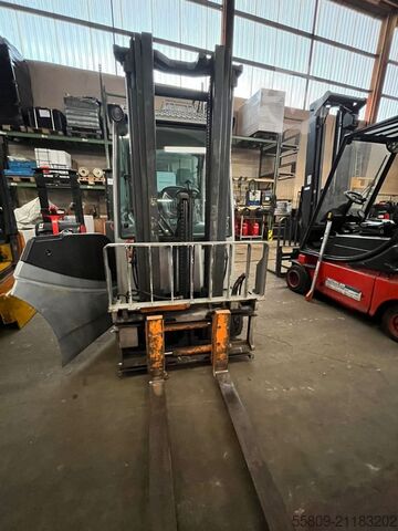 Elektro 4 Rad-Stapler Still RX 20-16 // Halbkabine