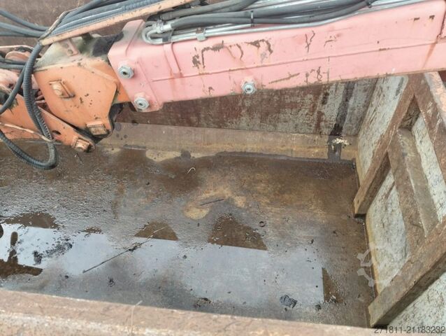 Abrollcontainer  CONTAINER SCARRABILE USATO A CIELO APERTO CON GRU