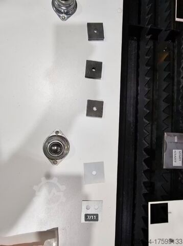 Laserschneidmaschine Otinus FLV 3015 1KW MAX EU