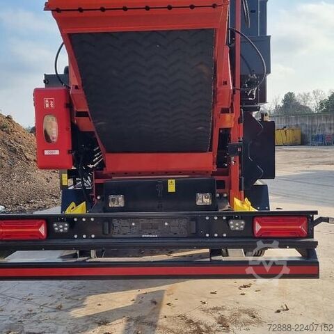 Wood shredder Morbark WH 2400XP