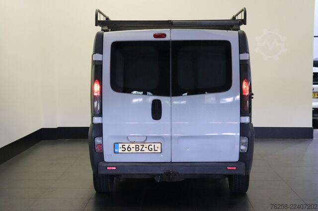 Delivery van Renault Trafic 1.9 dCi - Elekt. ramen - €1.750,- MARGE