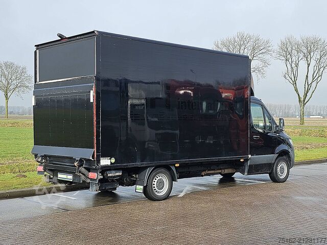 Koffer MERCEDES-BENZ SPRINTER 316 Bakwagen Laadklep!
