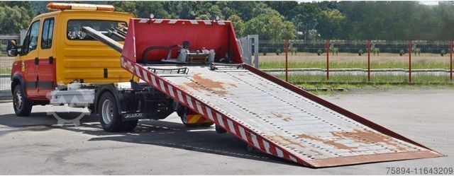 Wrecker IVECO DAILY 70C17 Abschleppwagen 4,90m * TOPZUSTAND!