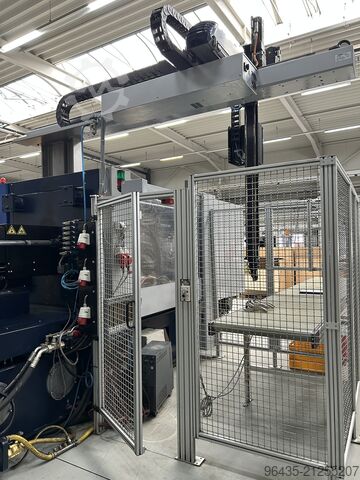 Spritzgießmaschine Battenfeld TM 4500/2800