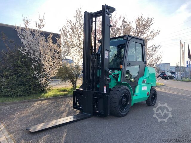 Dieselstapler Mitsubishi FD50CN3