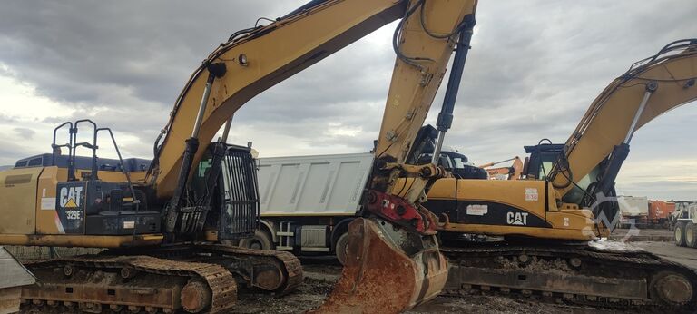 Chain excavator Caterpillar 329ELN