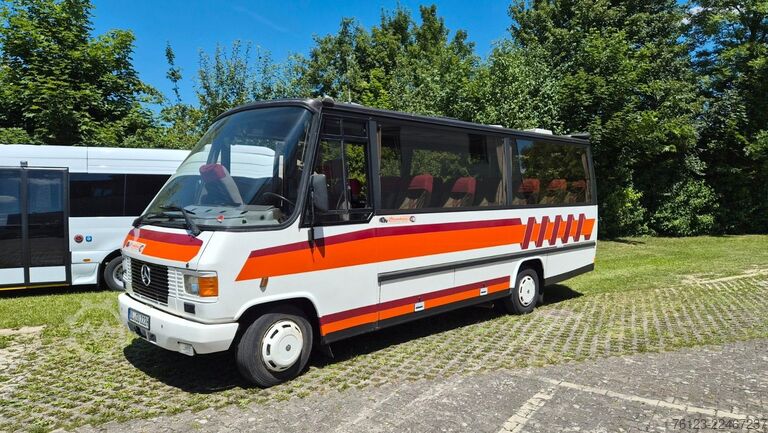Minibus MERCEDES-BENZ Ernst Auwärter Teamstar Vario 814 H Kennzeichen